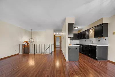 2505 Geranium Avenue E, Maplewood, MN 55119 - Photo 13