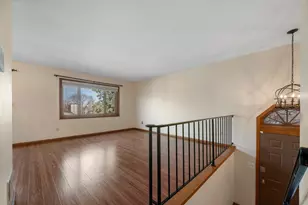 2505 Geranium Ave E, Maplewood, MN 55119 - Photo 11