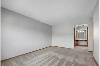 2505 Geranium Avenue E, Maplewood, MN 55119 - Photo 33