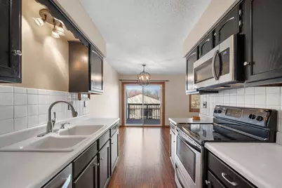 2505 Geranium Avenue E, Maplewood, MN 55119 - Photo 27