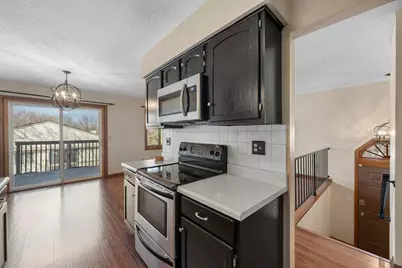 2505 Geranium Avenue E, Maplewood, MN 55119 - Photo 29