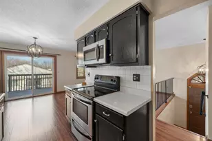 2505 Geranium Ave E, Maplewood, MN 55119 - Photo 29