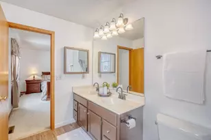 16200 Hyland Ave, Lakeville, MN 55044 - Photo 19