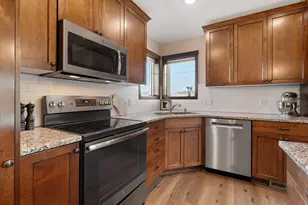 2013 12th Ave NE, Austin, MN 55912 - Photo 17