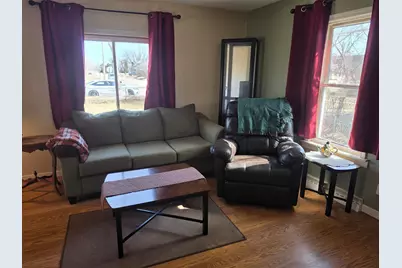 417 Central Avenue SE, Bemidji, MN 56601 - Photo 3