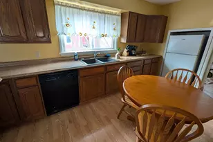 417 Central Ave SE, Bemidji, MN 56601 - Photo 5