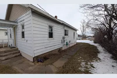 417 Central Avenue SE, Bemidji, MN 56601 - Photo 27