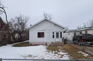 417 Central Ave SE, Bemidji, MN 56601 - Photo 3