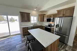 916 NW 7th Ave NW, Perham, MN 56573 - Photo 19