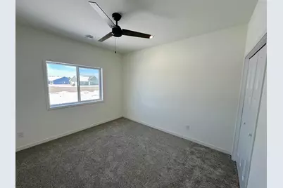 916 NW 7th Avenue NW, Perham, MN 56573 - Photo 27