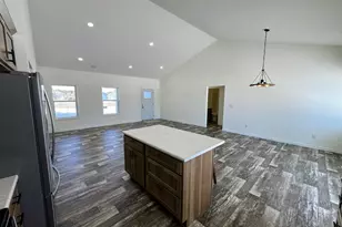 916 NW 7th Ave NW, Perham, MN 56573 - Photo 17