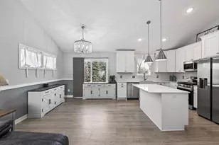 1115 Rich River Way, New Richmond, WI 54017 - Photo 9