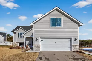 1115 Rich River Way, New Richmond, WI 54017 - Photo 3