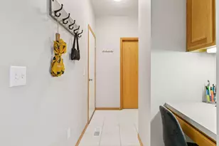 12977 Echo Ln, Apple Valley, MN 55124 - Photo 19