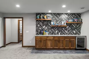 2251 Cleveland Ave N, Roseville, MN 55113 - Photo 81