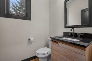 2251 Cleveland Ave N, Roseville, MN 55113 - Photo 23