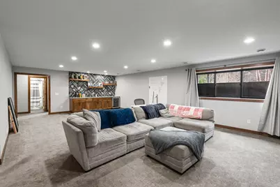 2251 Cleveland Avenue N, Roseville, MN 55113 - Photo 79