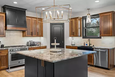 2251 Cleveland Avenue N, Roseville, MN 55113 - Photo 33