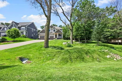 2251 Cleveland Avenue N, Roseville, MN 55113 - Photo 5