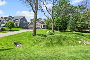2251 Cleveland Ave N, Roseville, MN 55113 - Photo 5
