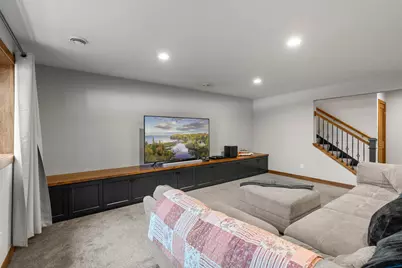 2251 Cleveland Avenue N, Roseville, MN 55113 - Photo 77