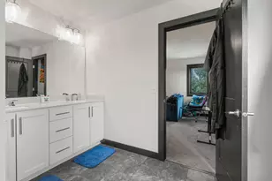 2251 Cleveland Ave N, Roseville, MN 55113 - Photo 69