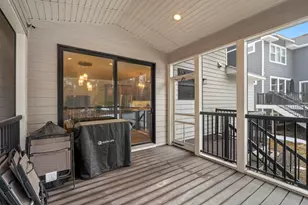 2251 Cleveland Ave N, Roseville, MN 55113 - Photo 91