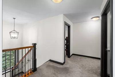 2251 Cleveland Avenue N, Roseville, MN 55113 - Photo 47