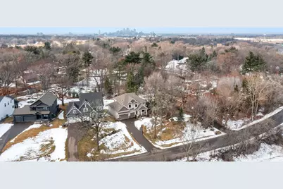 2251 Cleveland Avenue N, Roseville, MN 55113 - Photo 3