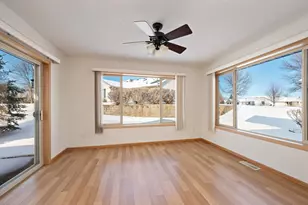 13605 Wellstead Dr, Rogers, MN 55374 - Photo 5