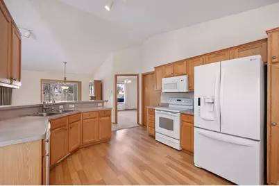 13605 Wellstead Drive, Rogers, MN 55374 - Photo 9