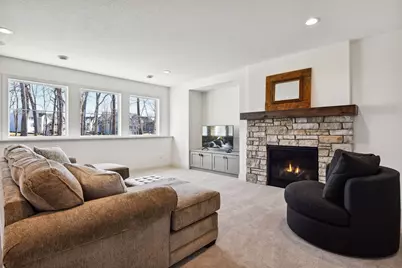 1886 Della Drive, Chanhassen, MN 55317 - Photo 49