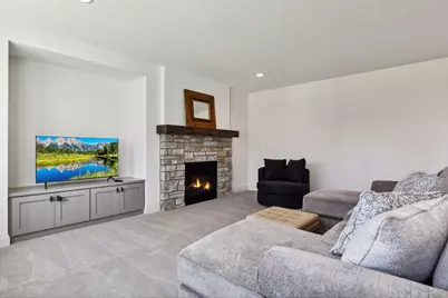 1886 Della Drive, Chanhassen, MN 55317 - Photo 51