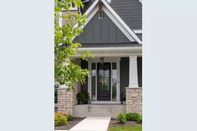 1886 Della Drive, Chanhassen, MN 55317 - Photo 3
