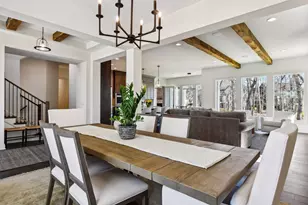 1886 Della Dr, Chanhassen, MN 55317 - Photo 25