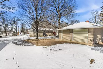 406 Chinook Avenue SW, Avon, MN 56310 - Photo 5