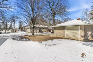 406 Chinook Ave SW, Avon, MN 56310 - Photo 5