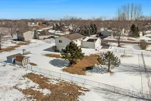 766 Joe's Lake Rd SE, Cambridge, MN 55008 - Photo 39