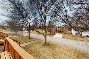 1612 Hale Dr, Albert Lea, MN 56007 - Photo 13