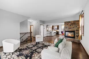 9580 Madison Dr, Chanhassen, MN 55317 - Photo 5