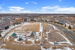 9580 Madison Dr, Chanhassen, MN 55317 - Photo 37