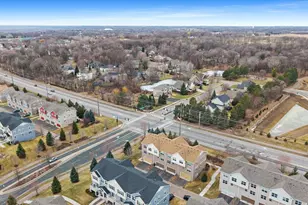 9580 Madison Dr, Chanhassen, MN 55317 - Photo 31