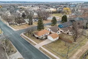 902 7th Ave E, Shakopee, MN 55379 - Photo 39