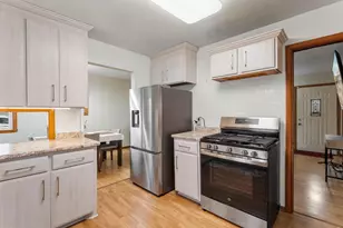 902 7th Ave E, Shakopee, MN 55379 - Photo 9