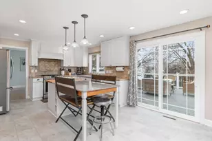 11712 Galtier Dr, Burnsville, MN 55337 - Photo 11