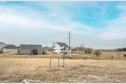 22 Sunset Court, North Mankato, MN 56003 - Photo 3