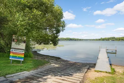 7495 Saratoga Drive, Chanhassen, MN 55317 - Photo 21