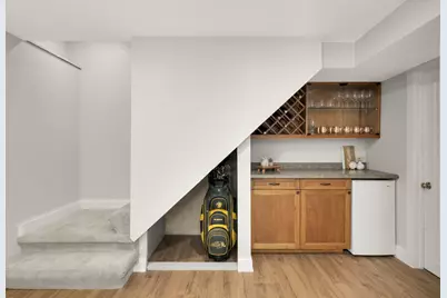 7495 Saratoga Drive, Chanhassen, MN 55317 - Photo 15