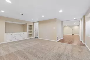 3011 Asbury St, Roseville, MN 55113 - Photo 27