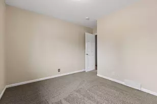 3011 Asbury St, Roseville, MN 55113 - Photo 35